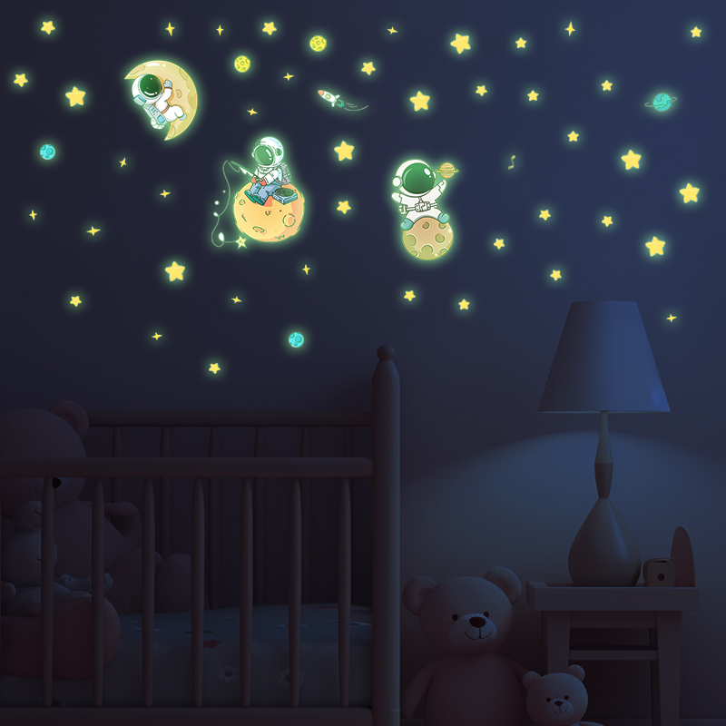 Astronaut Moon Theme Luminous  - Glow In Dark Stars incelemesi ve fiyatı