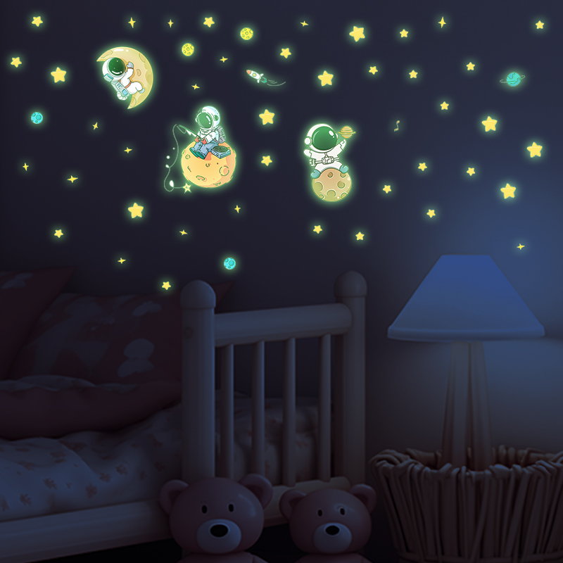 Astronaut Moon Theme Luminous  - Glow In Dark Stars incelemesi ve fiyatı